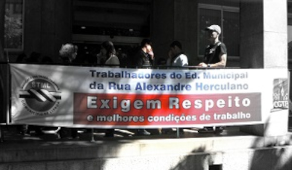 Trabalhadores do Edifício Municipal da Rua Alexandre Herculano em luta por condições de trabalho dignas