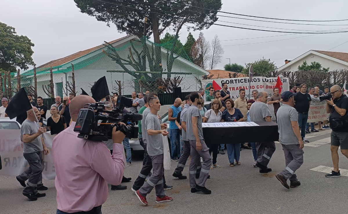 trabalhadores do sector corticeiro